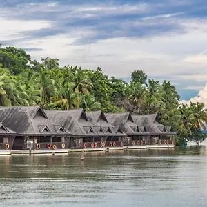 Club Mahindra Ashtamudi Resort Nīndakara